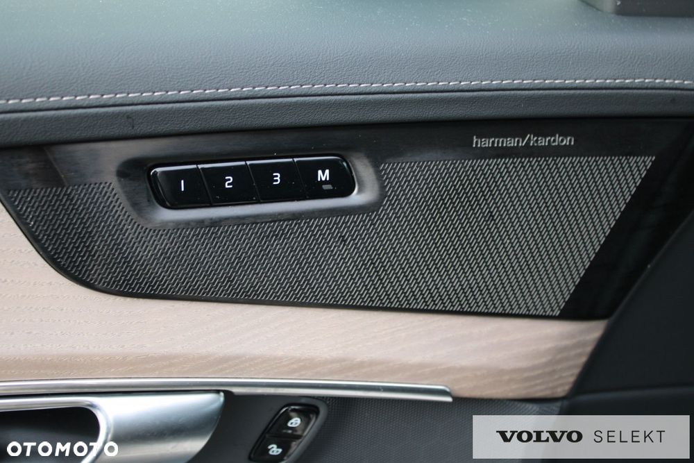 Volvo XC 90 - 26
