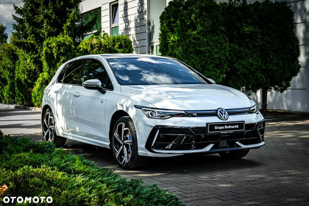 Volkswagen Golf - 20