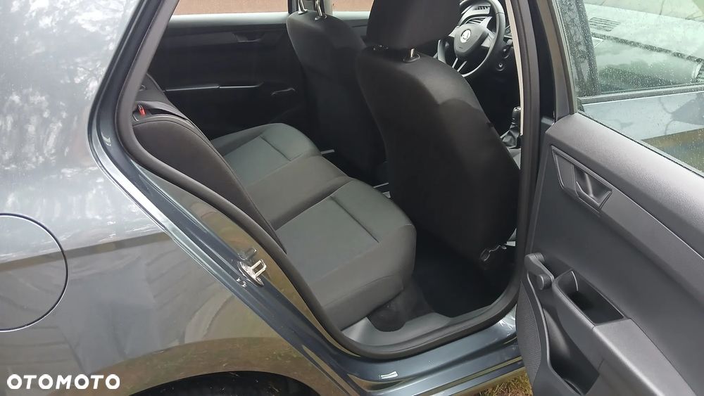 Skoda Fabia 1.0 MPI Ambition - 22
