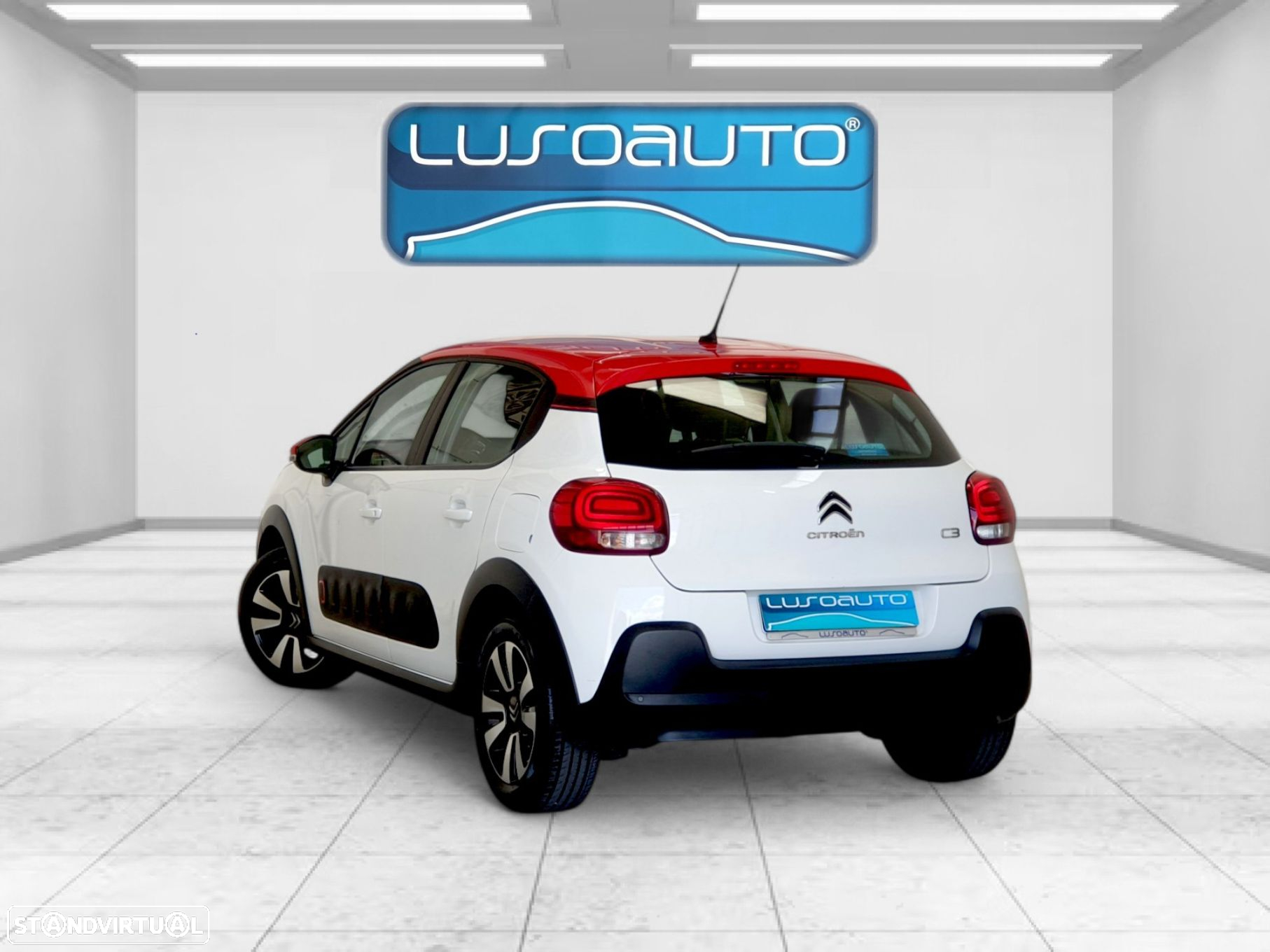 Citroën C3 1.2 PureTech Shine - 8