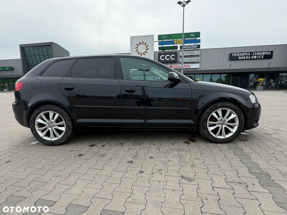 Audi A3 Sportback 2.0 TDI DPF Ambiente - 10