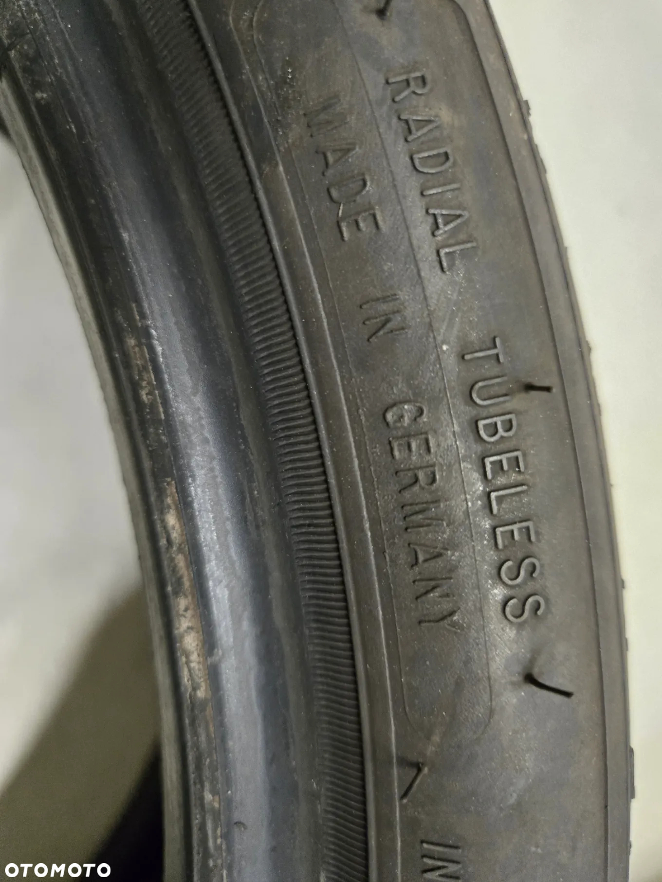 GOODYEAR - 4