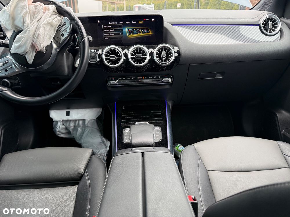 Mercedes-Benz Klasa B 250 e 8G-DCT AMG Line - 6