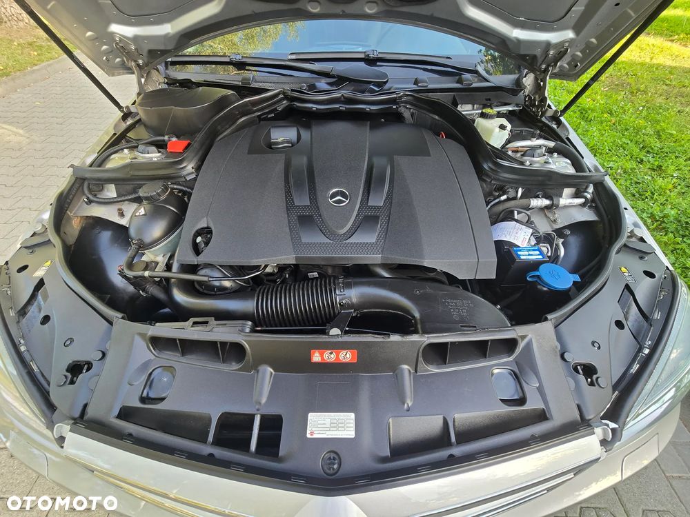 Mercedes-Benz Klasa C 220 CDI DPF Automatik Elegance - 37