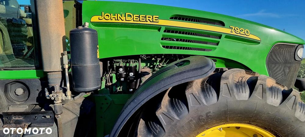 John Deere 7920 - 6