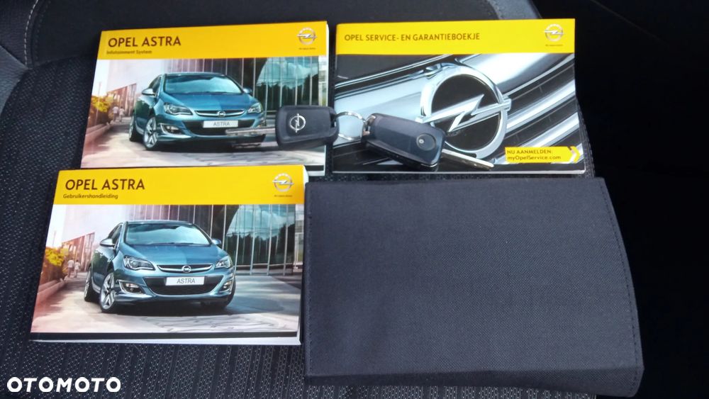 Opel Astra 1.7 CDTI Enjoy - 25