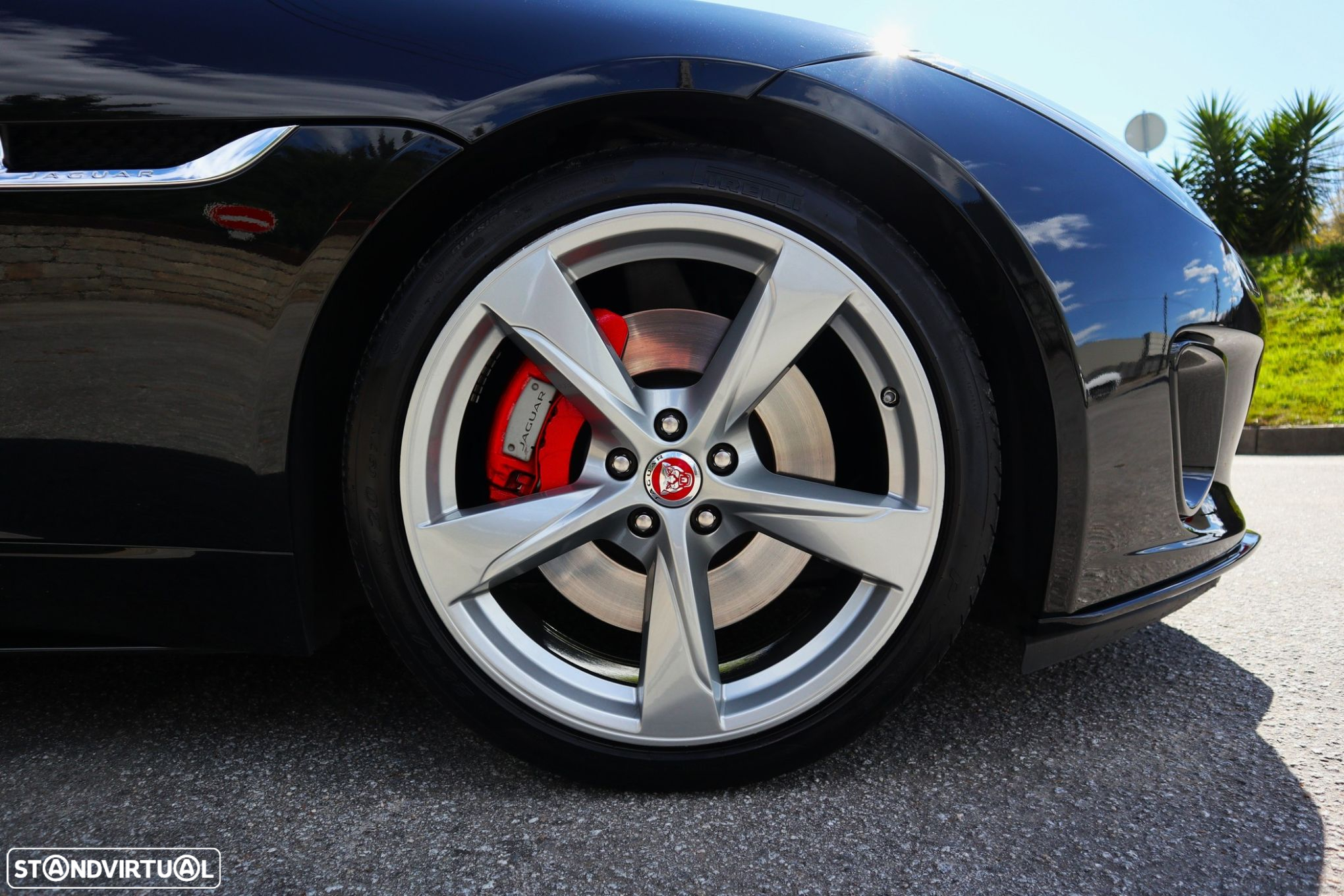 Jaguar F-Type 2.0 i4 R-Dynamic - 8