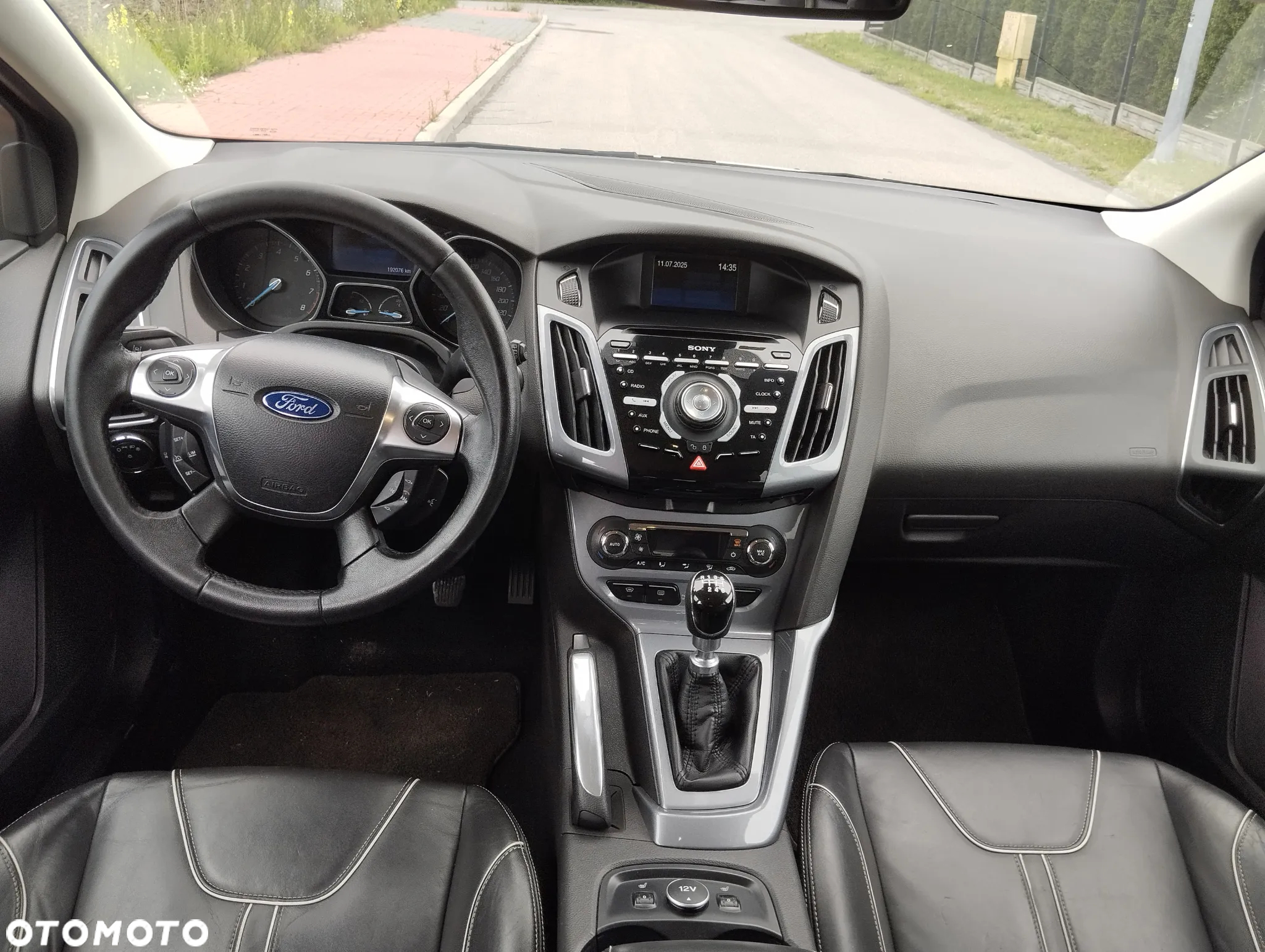 Ford Focus 1.6 EcoBoost Start-Stopp-System Champions Edition - 24