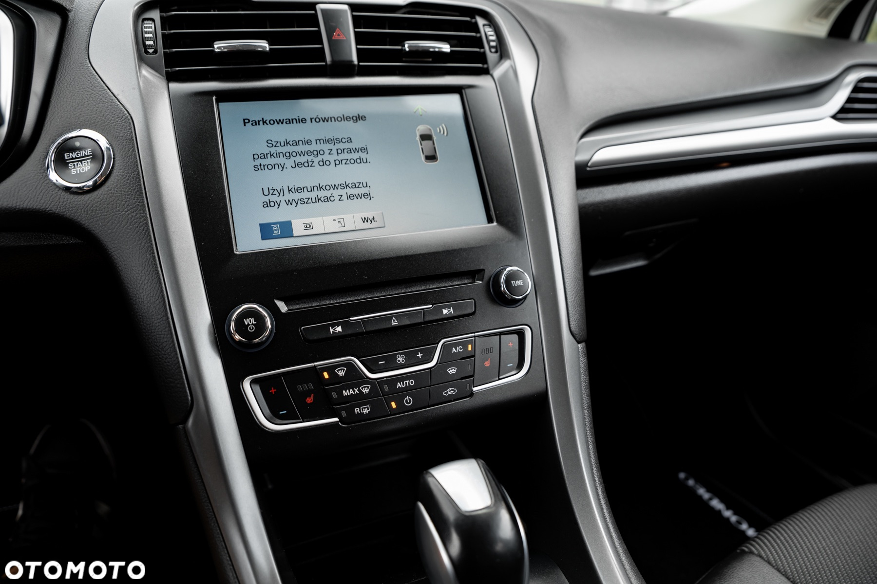 Ford Mondeo 2.0 TDCi Titanium PowerShift - 37