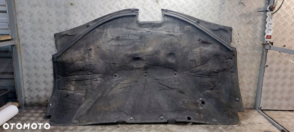 WYGŁUSZENIE WYCISZENIE MASKI MERCEDES-BENZ ML I W163 - 1