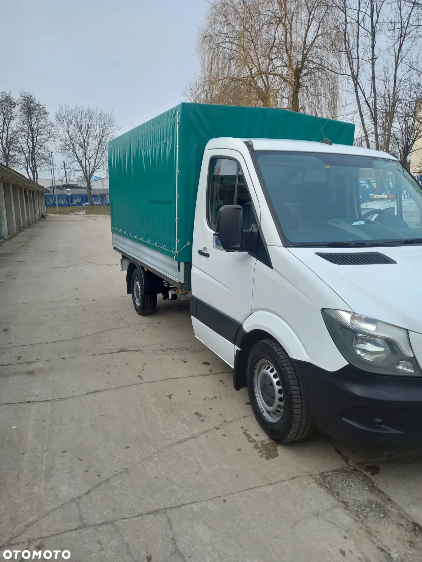 Mercedes-Benz Sprinter - 2