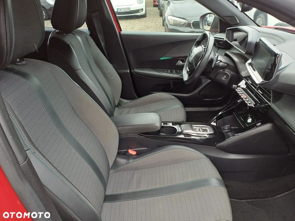 Peugeot 2008 1.2 PureTech Allure Pack S&S EAT8 - 10