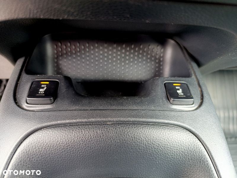 Toyota Corolla 1.8 Hybrid Comfort - 19