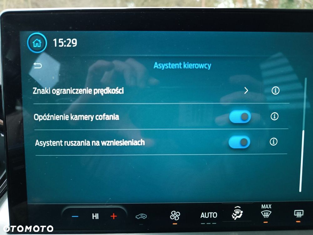 Ford Focus 1.0 EcoBoost Titanium - 21