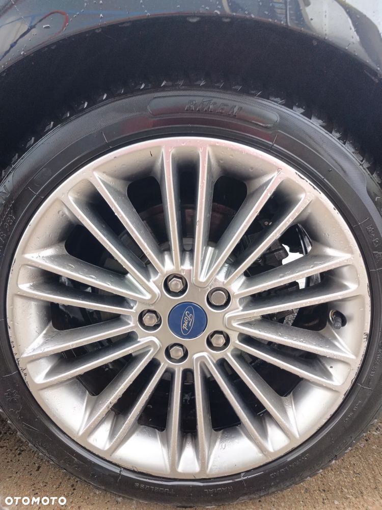 Ford Mondeo 2.0 Hybrid Vignale - 23