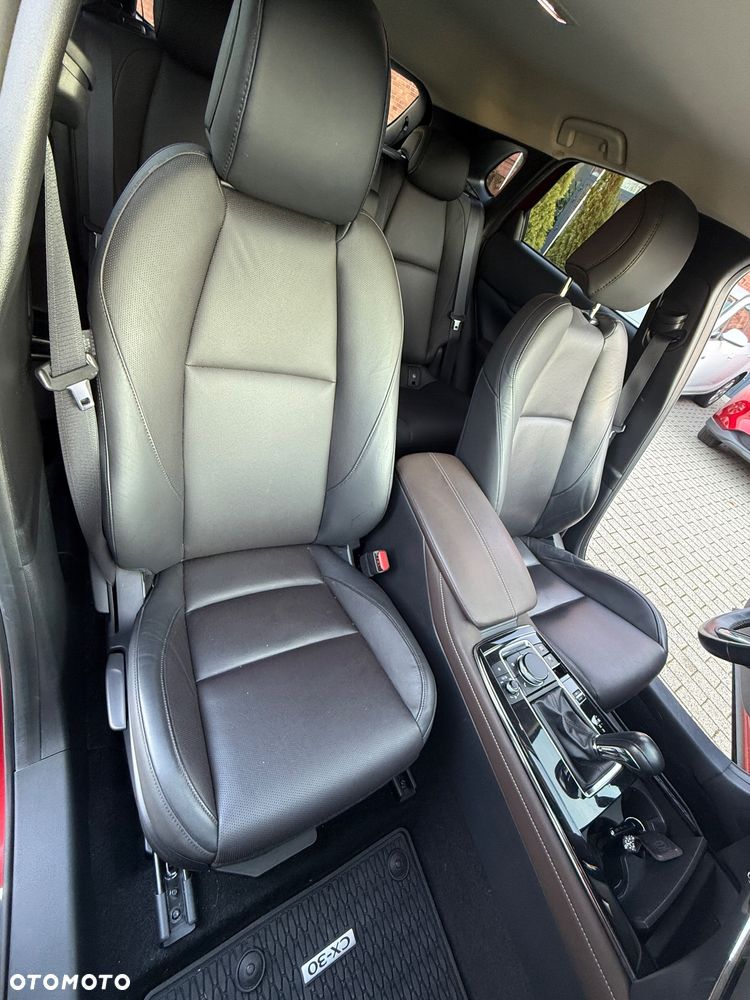 Mazda CX-30 2.0 mHEV Hikari 2WD - 16