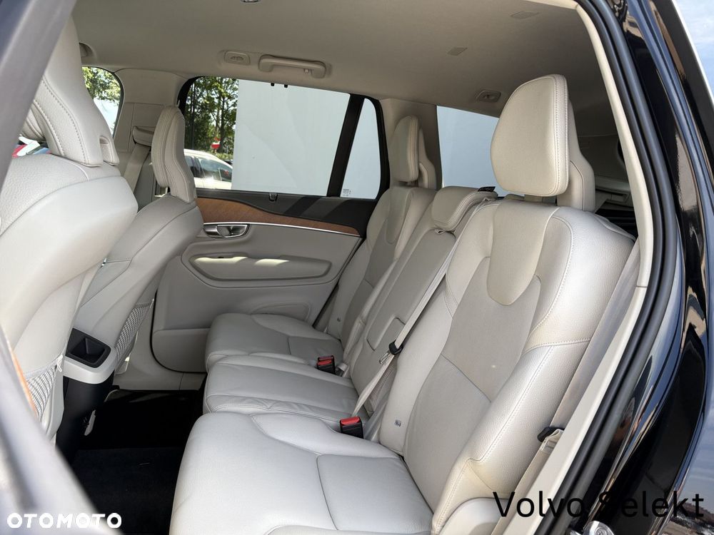 Volvo XC 90 - 19