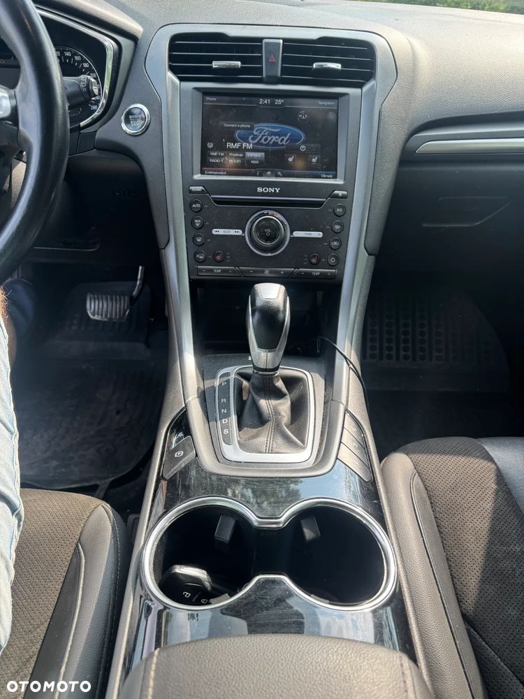 Ford Mondeo 2.0 TDCi Start-Stopp PowerShift-Aut Titanium - 8