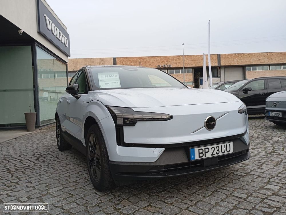 Volvo EX30 51 kWh Single Motor Plus - 12