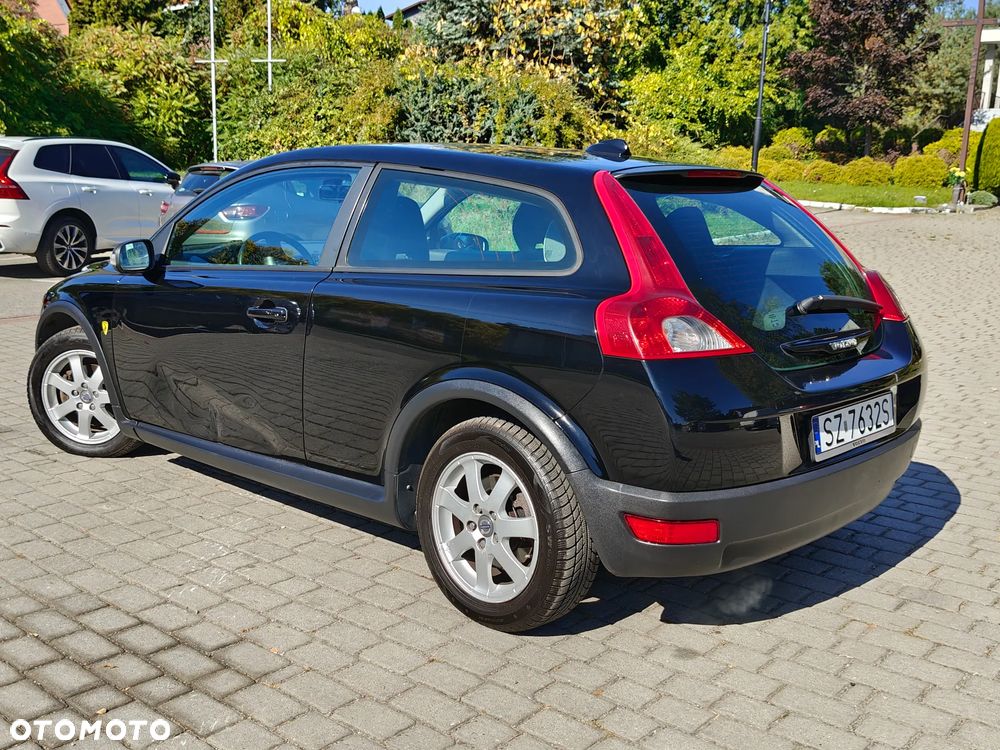 Volvo S60 2.4D Move - 23