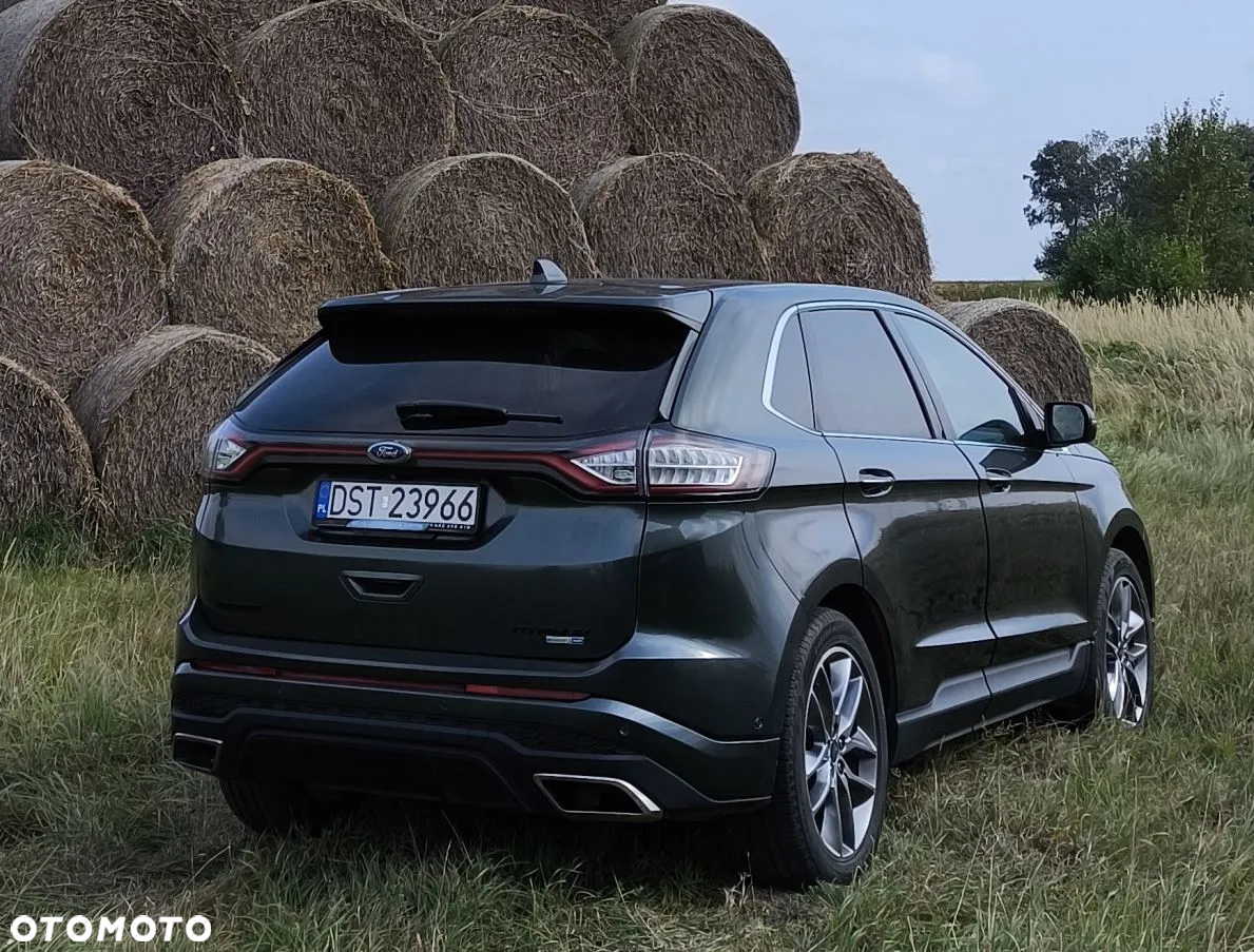 Ford Edge - 21