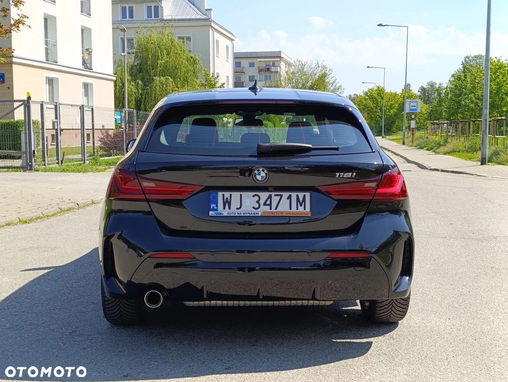 BMW Seria 1 118i M Sport - 4