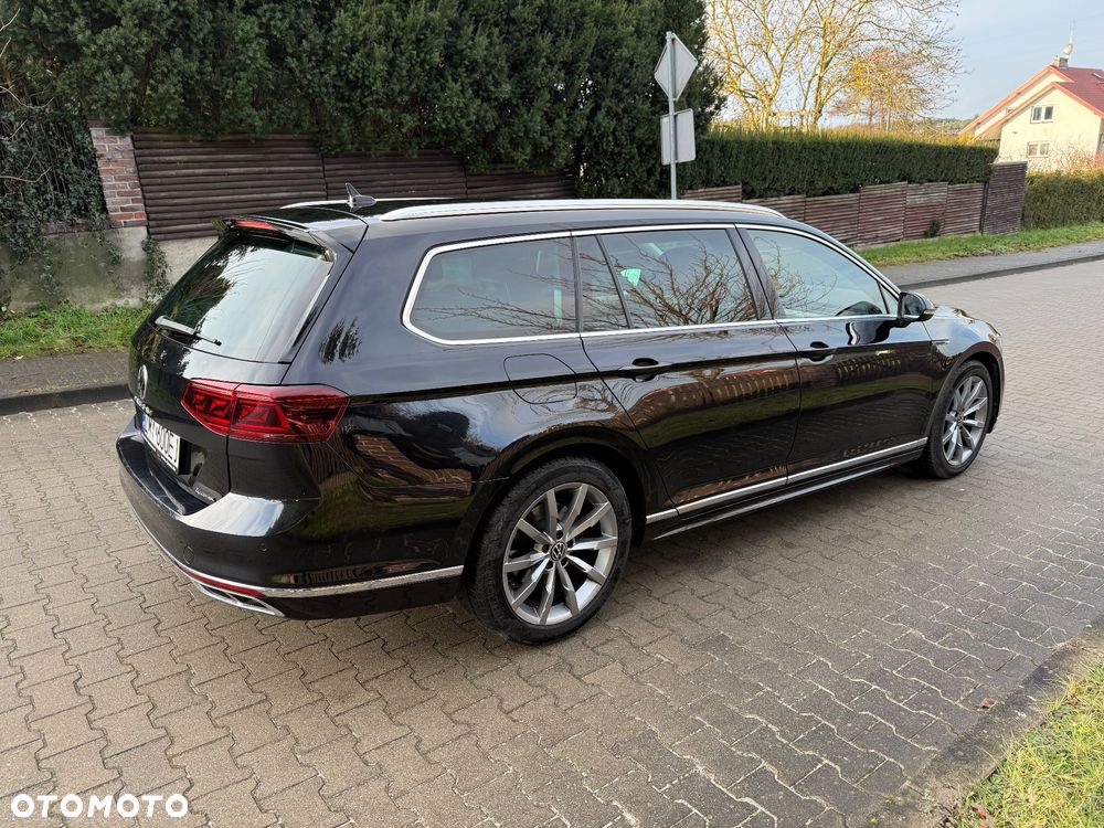 Volkswagen Passat 2.0 TDI 4Mot Elegance DSG - 9