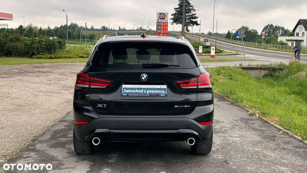 BMW X1 sDrive18d xLine - 21