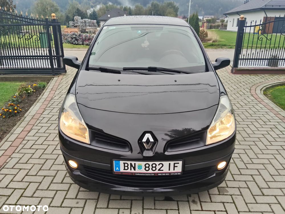 Renault Clio 1.2 16V 75 Experience - 3