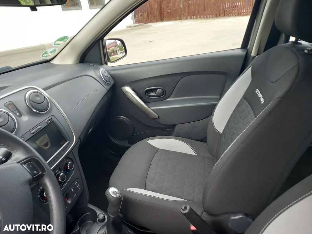Dacia Sandero Stepway TCe 90 Ambiance - 12