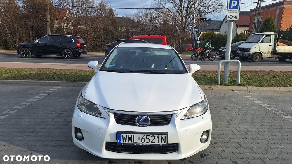 Lexus CT ver-standard - 5
