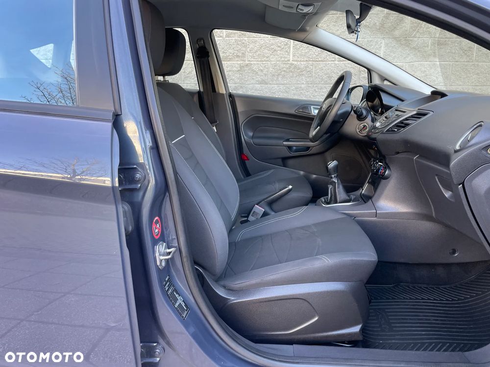 Ford Fiesta 1.25 Champions Edition - 10