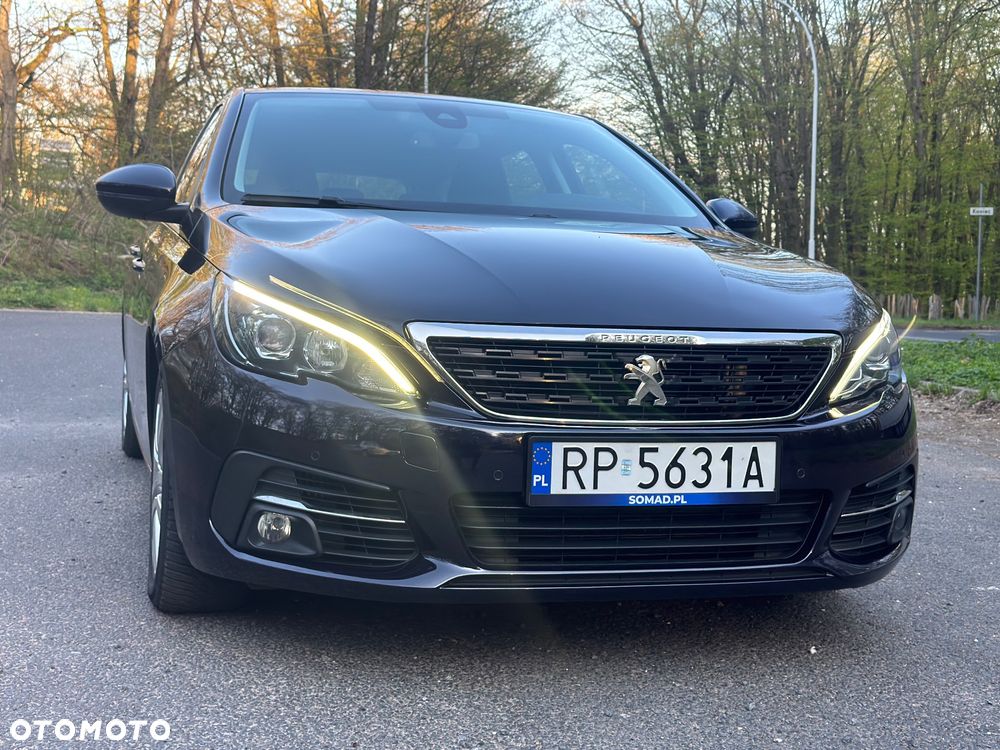 Peugeot 308 1.5 BlueHDi Business Line S&S - 1