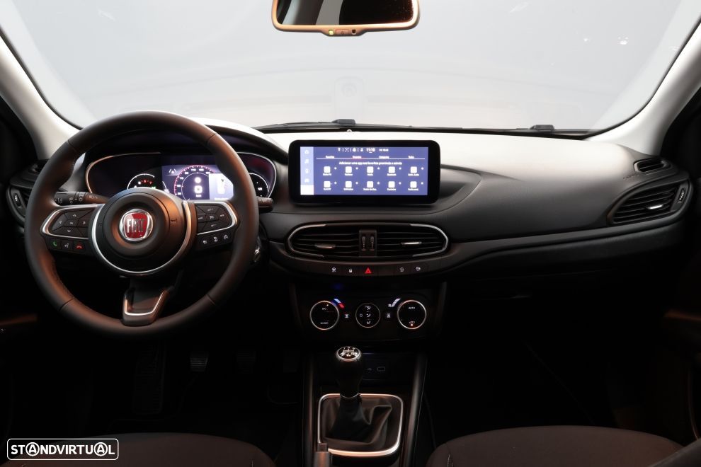 Fiat Tipo Station Wagon Cross 1.0 GSE T3 Cross - 20