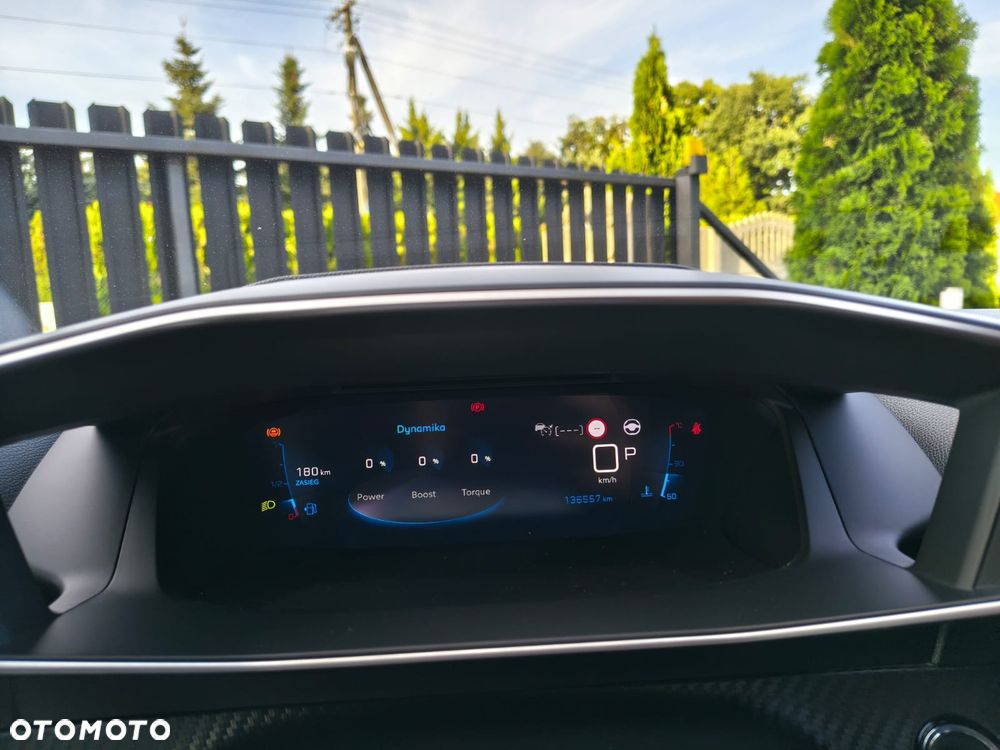 Peugeot 2008 1.5 BlueHDi Allure S&S EAT8 - 30