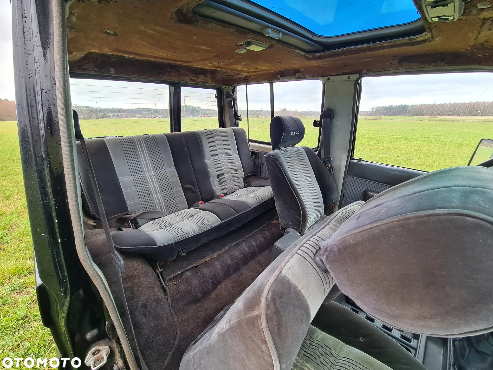 Toyota Land Cruiser LJ70 - 24