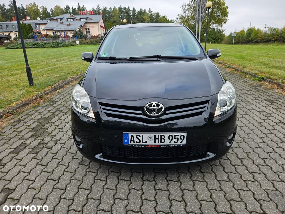 Toyota Auris 1.33 VVT-i Terra Start - 2