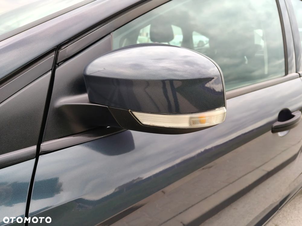 Ford Focus 1.6 Ambiente - 5