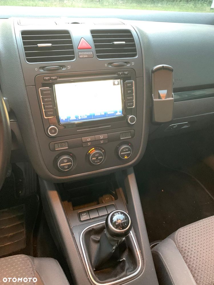 Volkswagen Golf 2.0 TDI GT Sport - 3