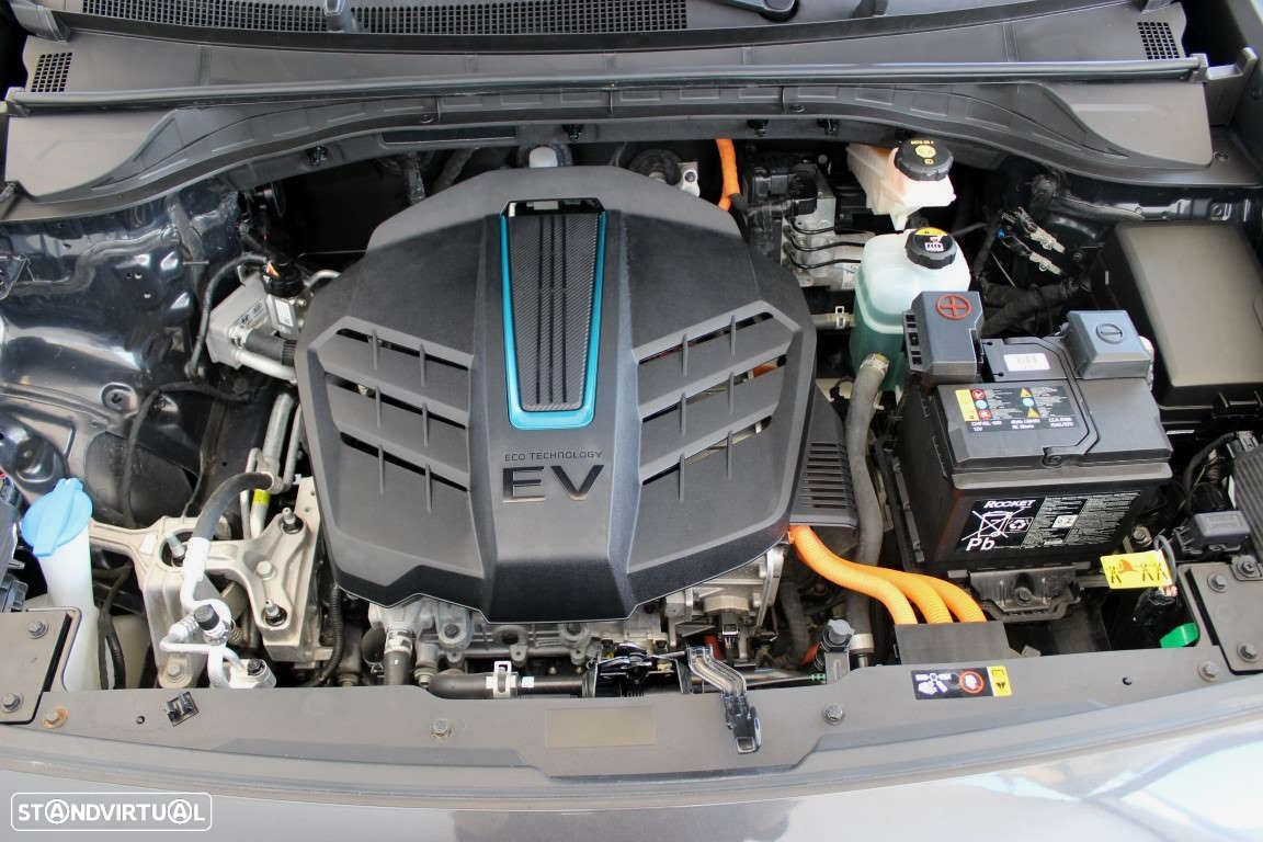 Kia e-Niro - 32