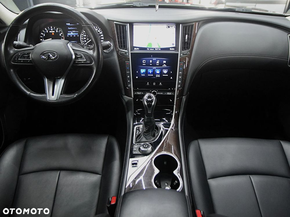Infiniti Q50 2.0t Premium Executive - 6