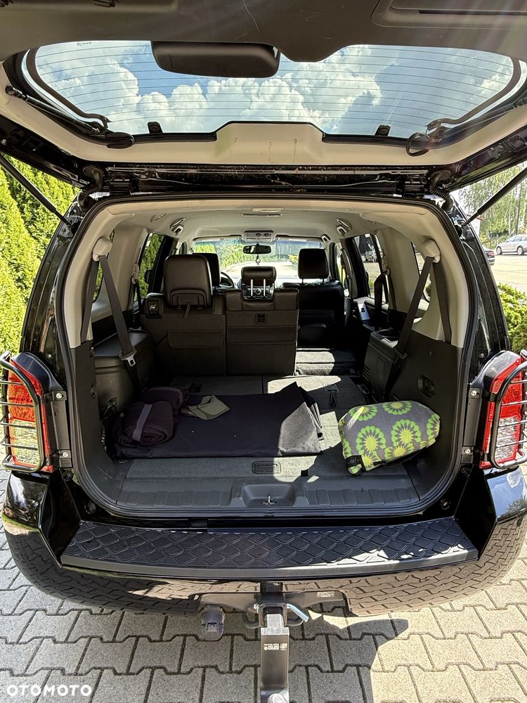 Nissan Pathfinder - 7