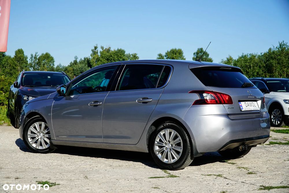Peugeot 308 - 16