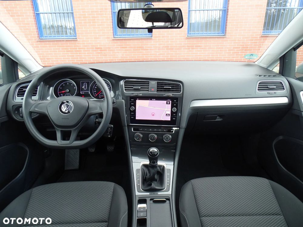 Volkswagen Golf 1.0 TSI Comfortline - 8