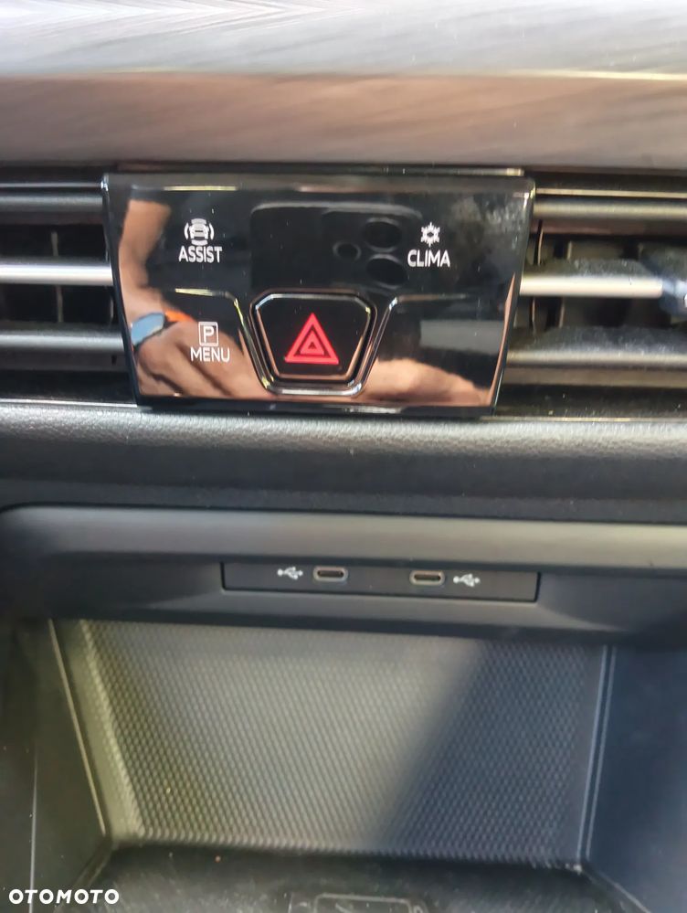 Volkswagen Golf 2.0 TDI Style DSG - 28