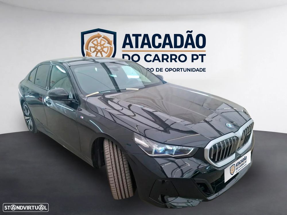 BMW i5 eDrive40 Pack Desportivo M - 3