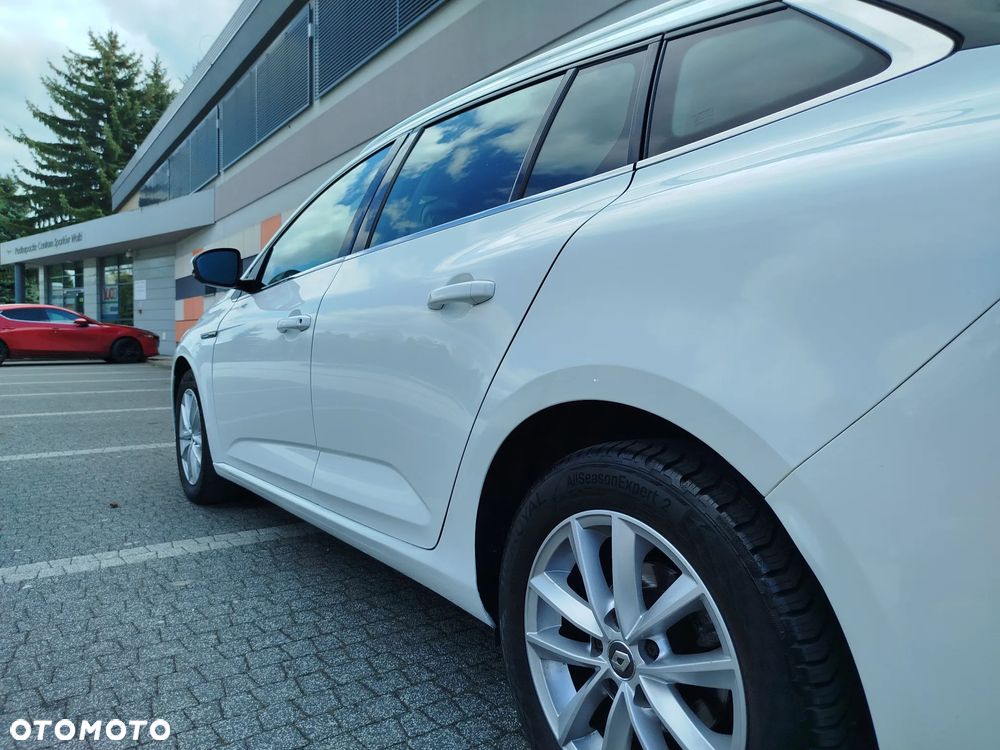 Renault Megane ENERGY TCe 130 INTENS - 32