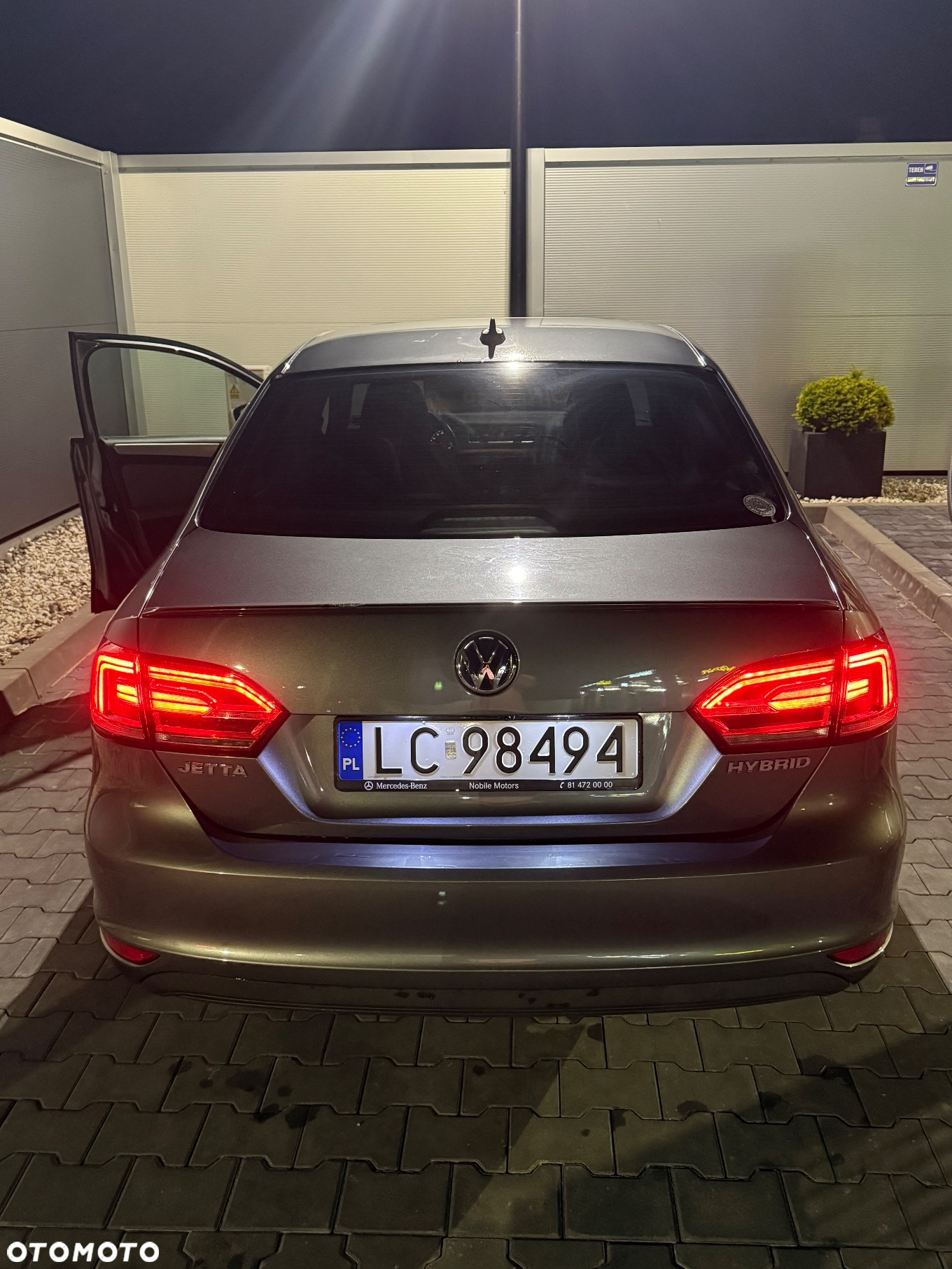 Volkswagen Jetta 1.4 Hybrid DSG Comfortline - 20
