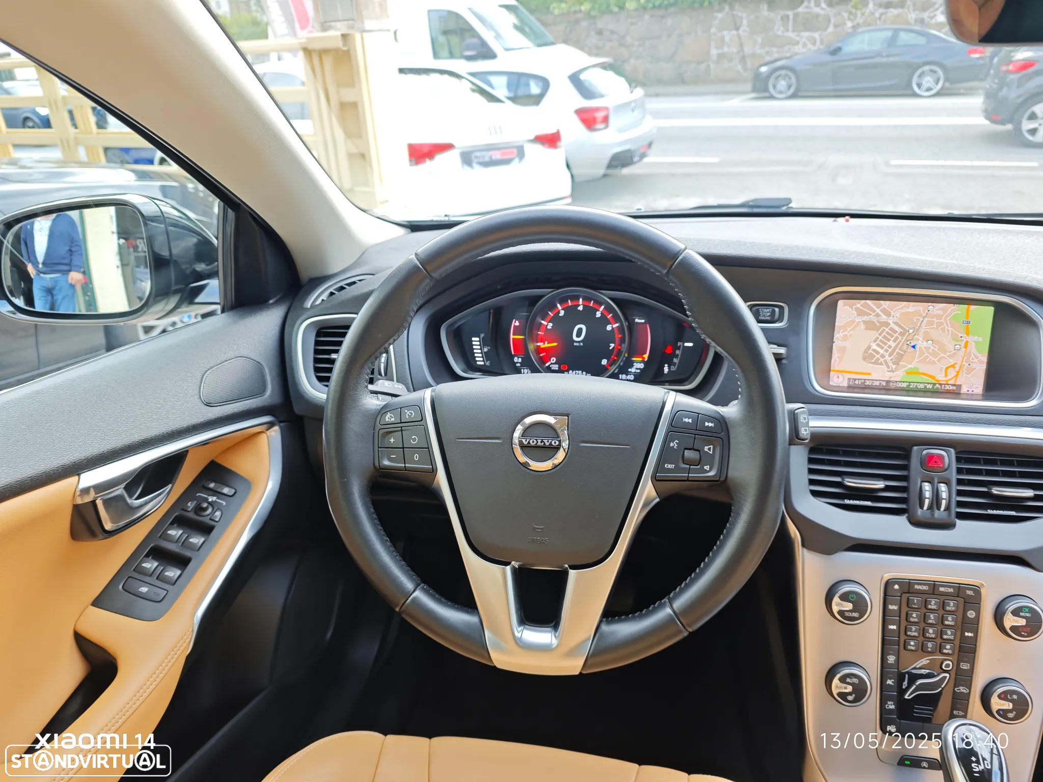 Volvo V40 Cross Country 1.5 T3 Summum Geartronic - 34