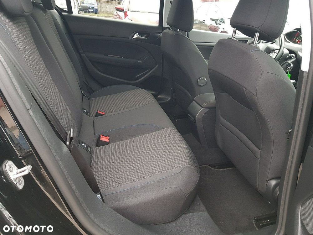 Peugeot 308 - 15